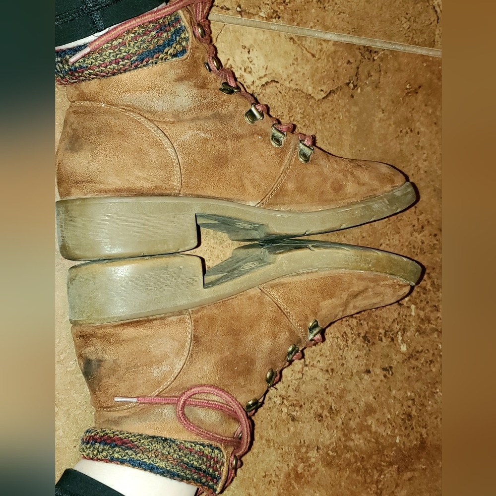 Women's Hiking Boots